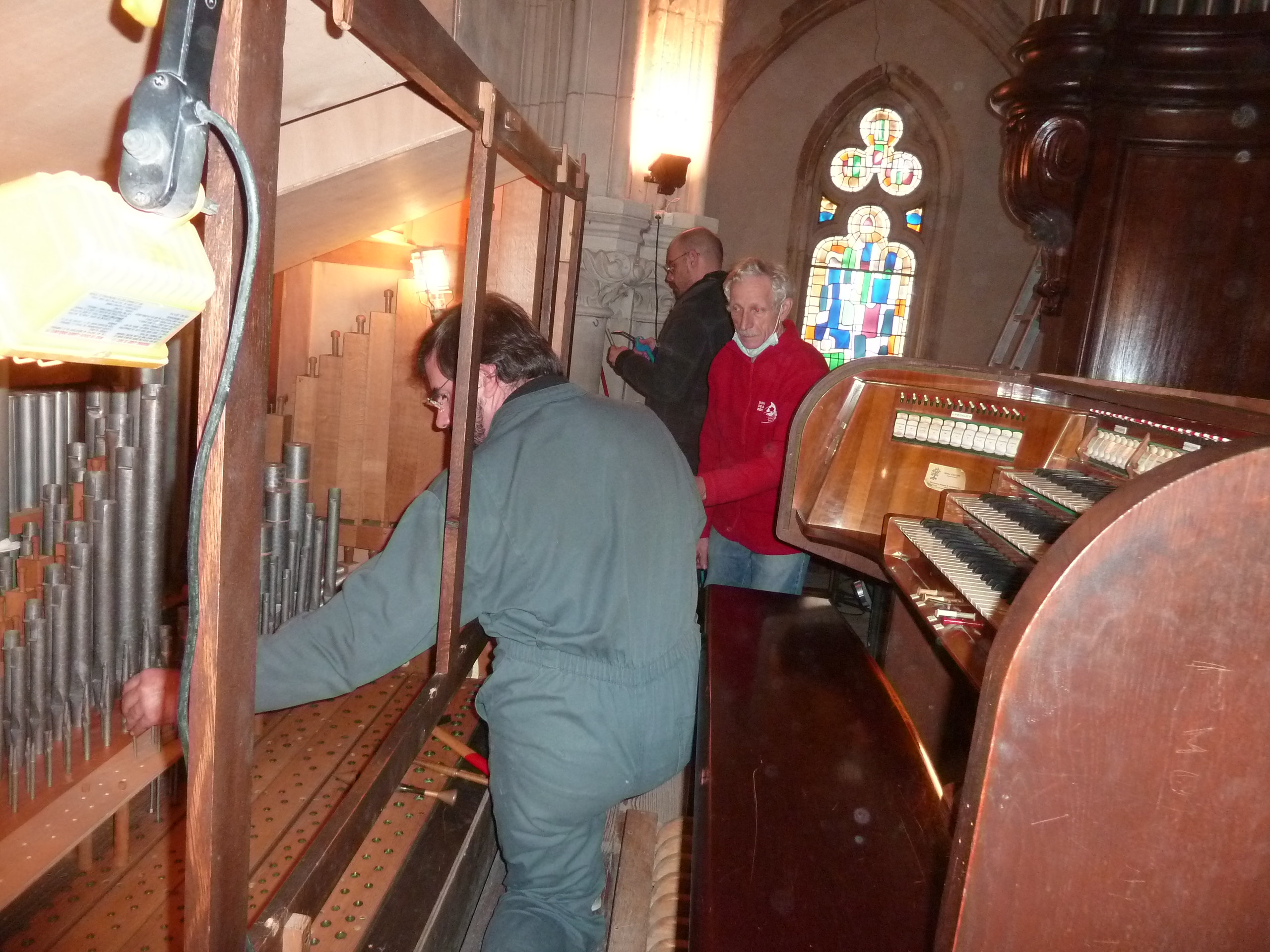 Relevage de l'orgue